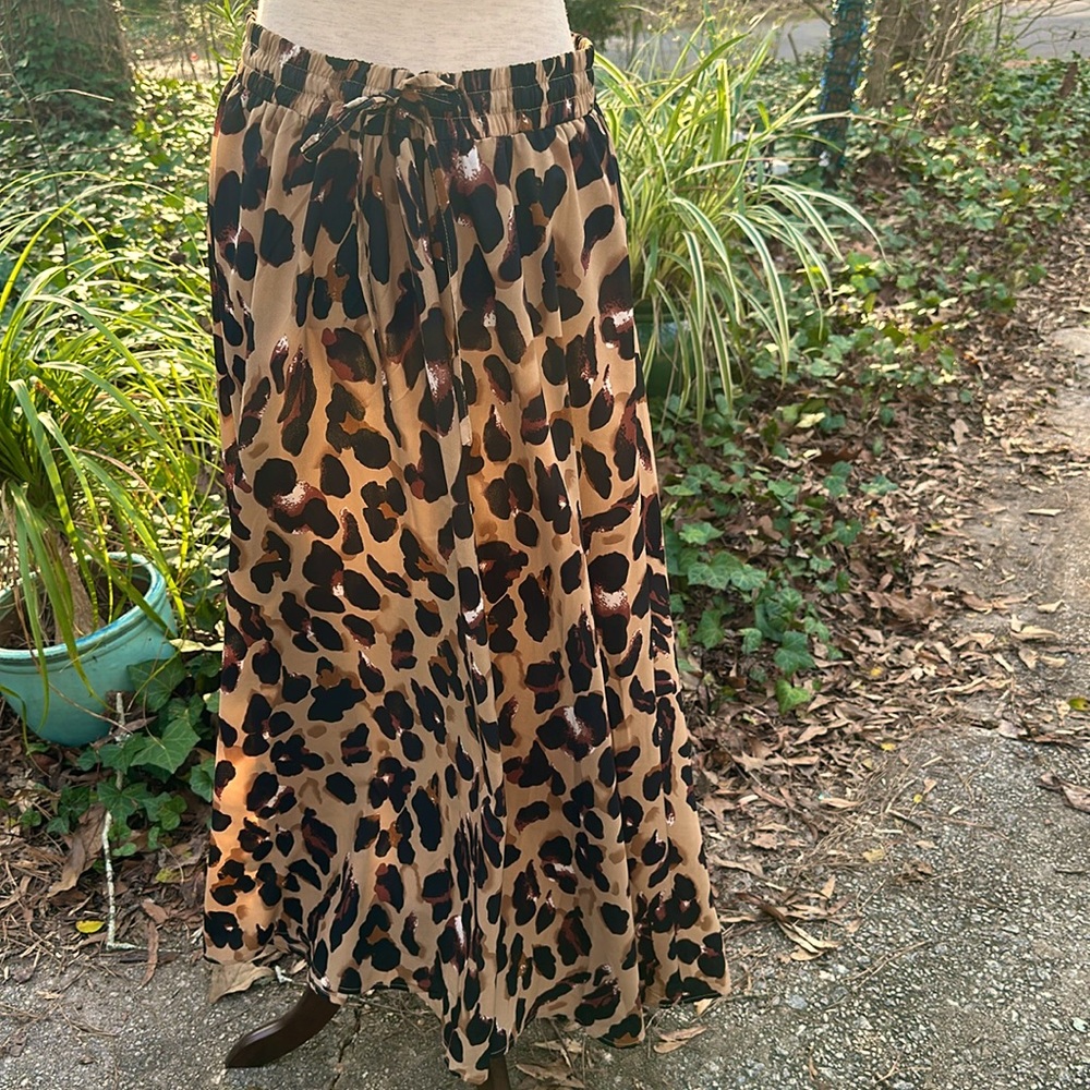 Leopard print skirt